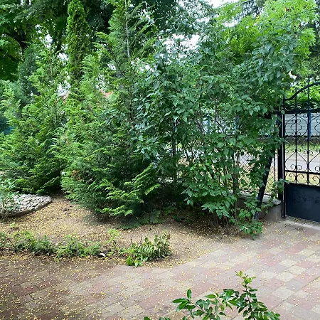 Nyugalom Szigete Apartamento Balatonszárszó